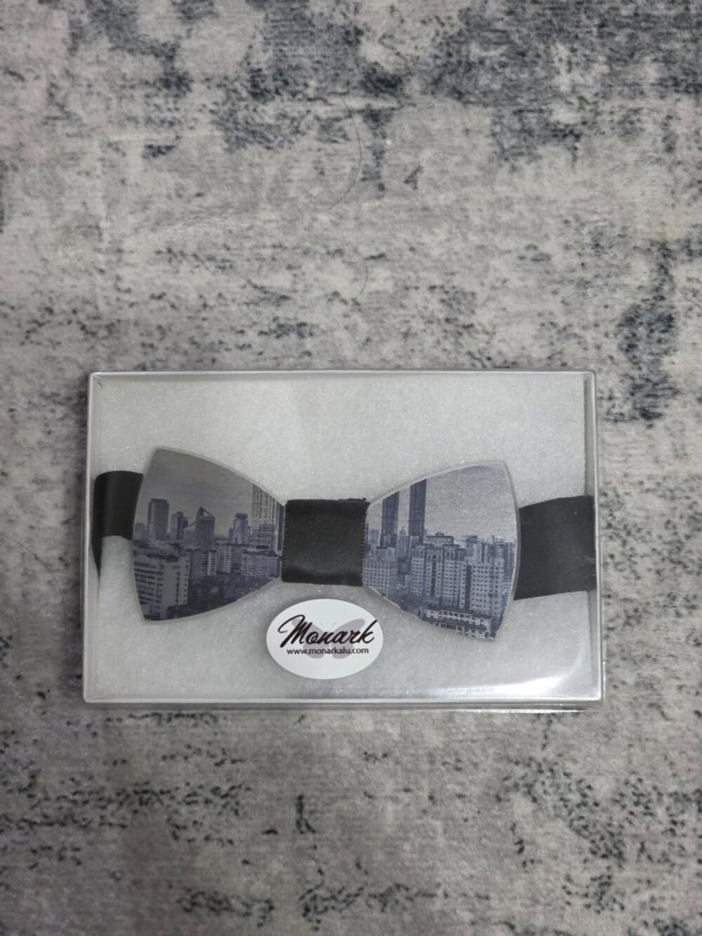 Monark Aluminum Bow tie - City